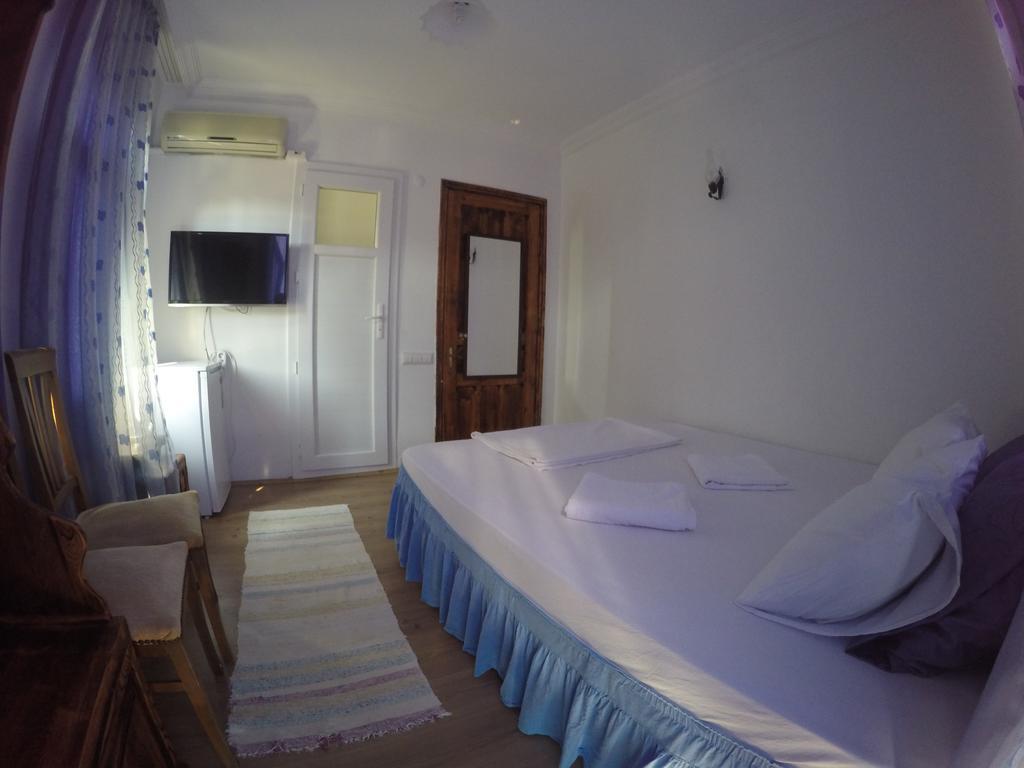 Hotel Akkin Pansiyon Kaş Exterior foto